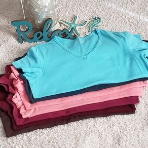 7 Eddie Bauer v-neck shirts